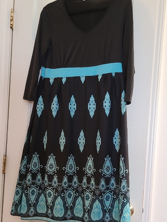 Dresses & Skirts - Black Dress with Teal Pattern and Waistband